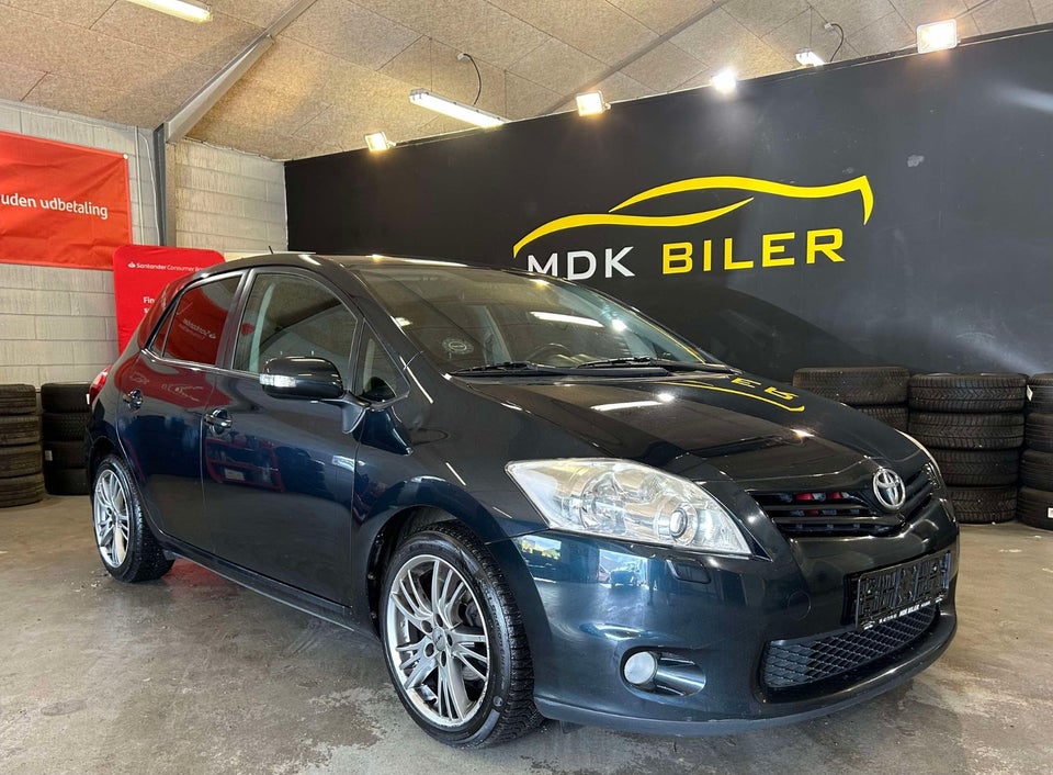 Toyota Auris 1,4 D-4D T2 5d