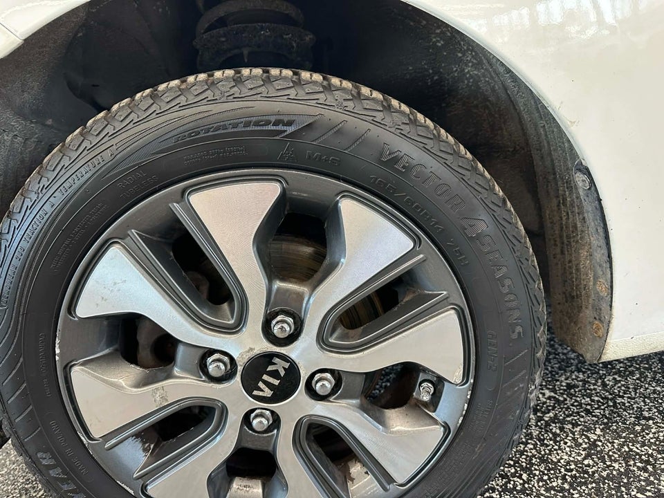 Kia Picanto 1,0 Attraction 5d