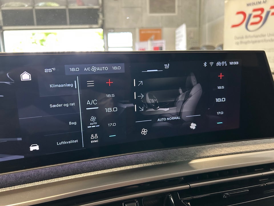 Peugeot e-5008 77 GT Pack AWD 7prs 5d