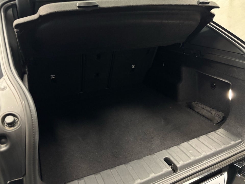 BMW iX2 eDrive20 M-Sport 5d