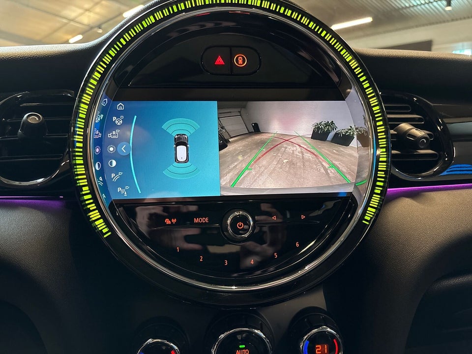 MINI Cooper SE Classic Trim 3d