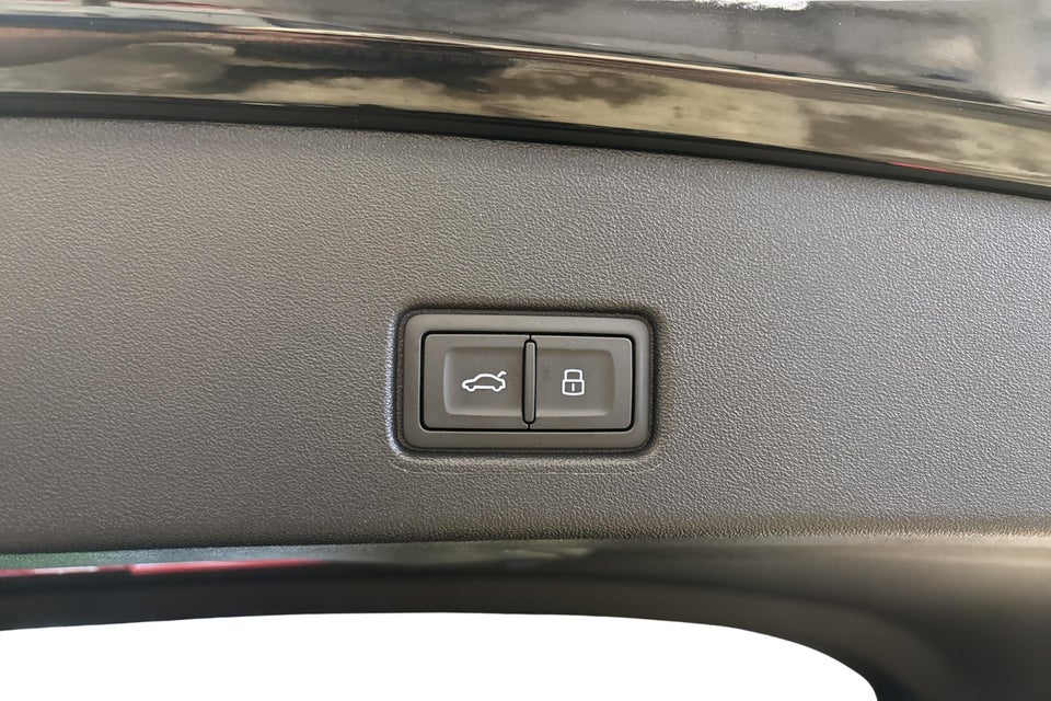 Audi Q4 e-tron 45 S-line Edition 5d