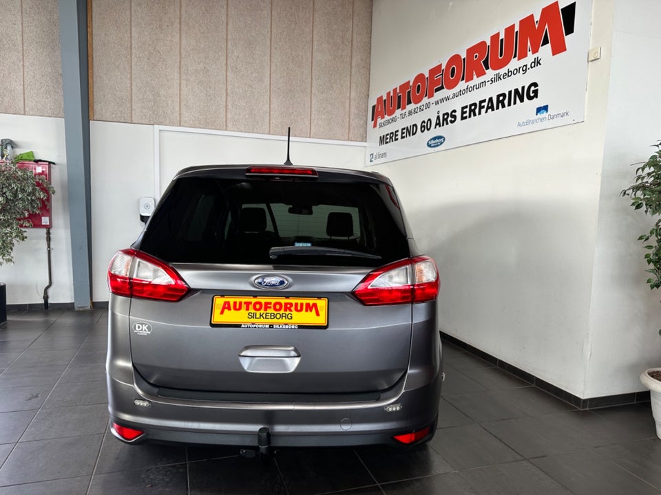 Ford Grand C-MAX 1,5 TDCi 120 Titanium+ Van 5d