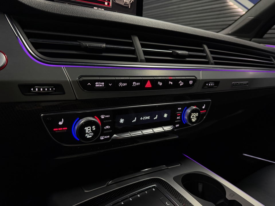 Audi SQ7 4,0 TDi quattro Tiptr. 7prs 5d