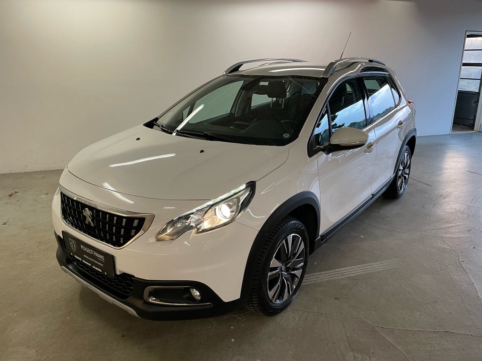 Peugeot 2008 1,2 e-THP 110 Allure EAT6 5d