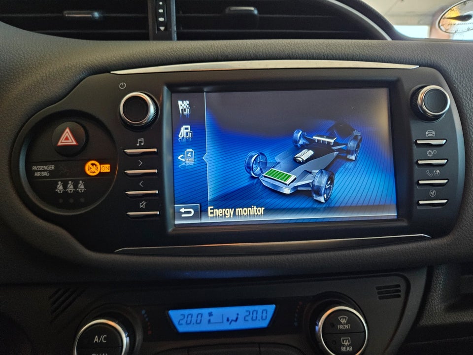 Toyota Yaris 1,5 Hybrid H2 e-CVT 5d