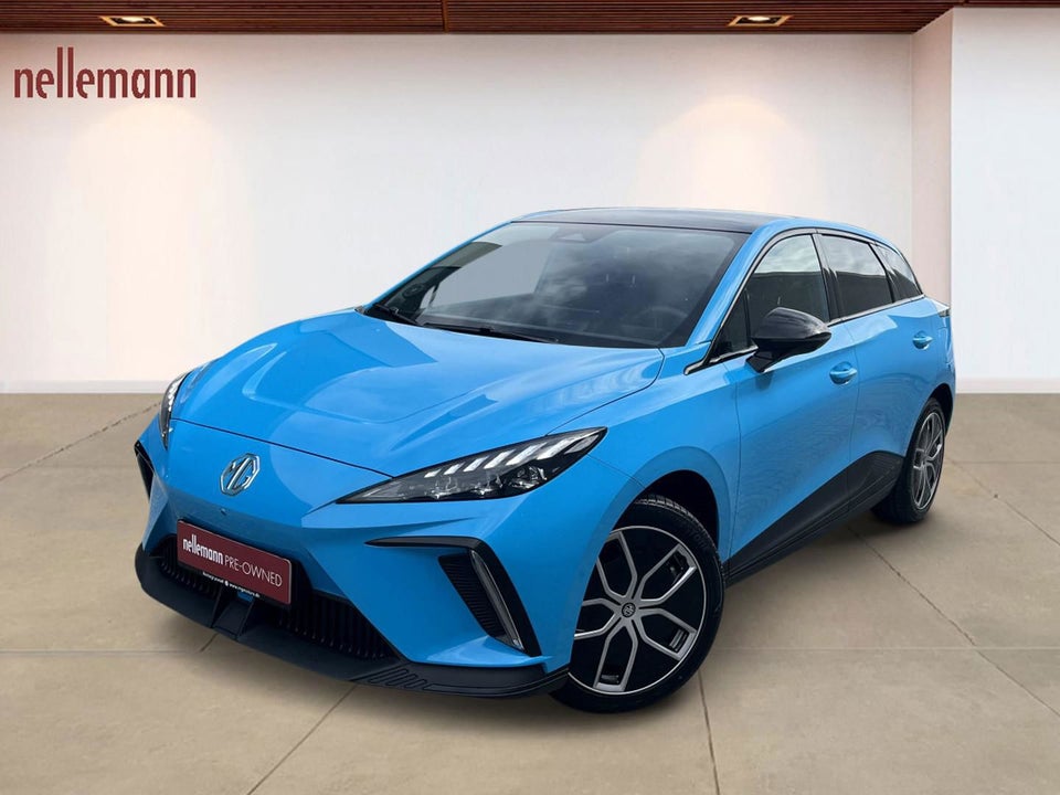 MG 4 77 Luxury Extended Range 5d