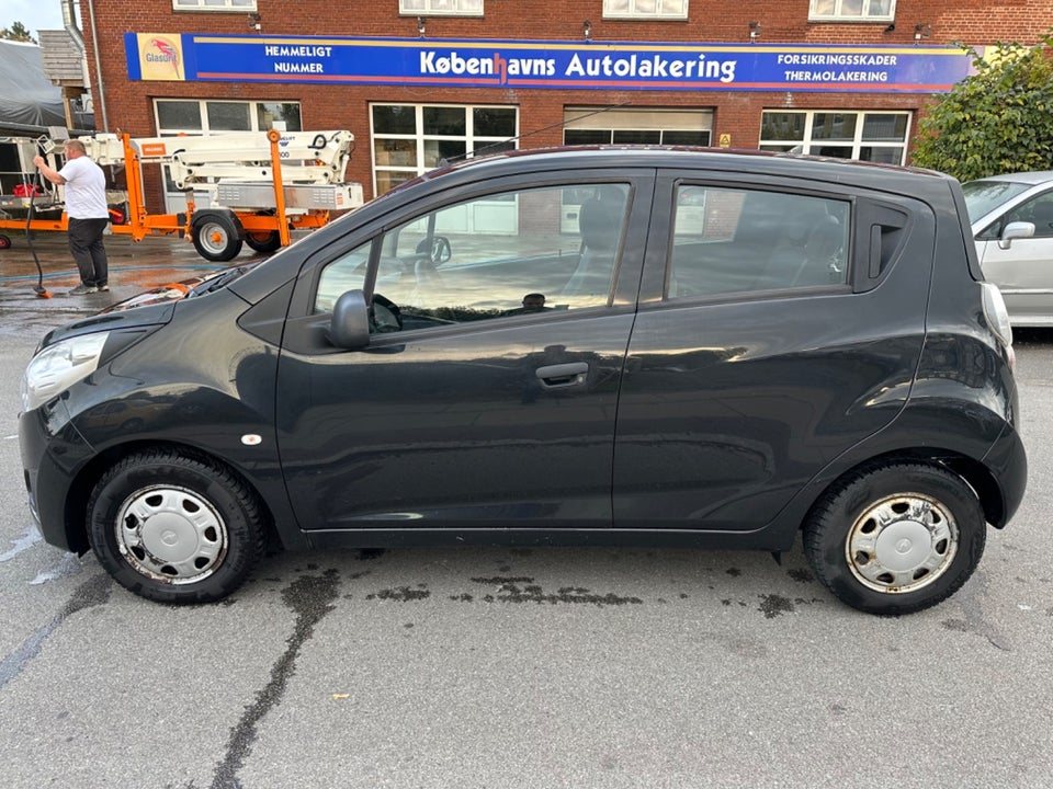 Chevrolet Spark 1,0 LS 5d