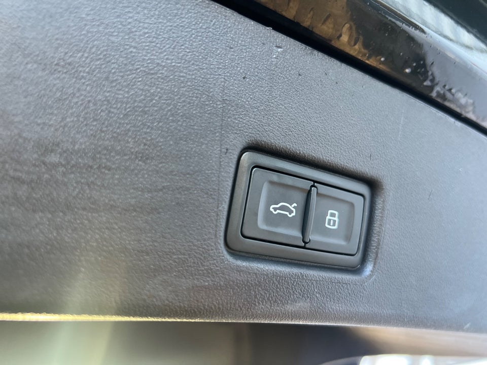 Audi Q4 e-tron 40 Attitude S-line Sportback 5d