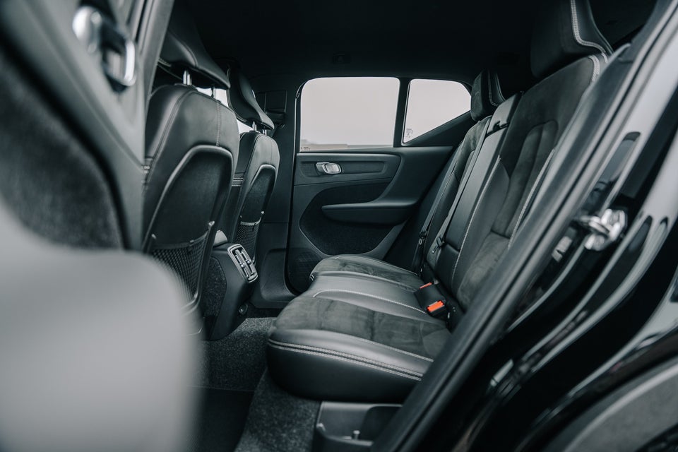 Volvo XC40 P8 ReCharge Twin R-Design 5d