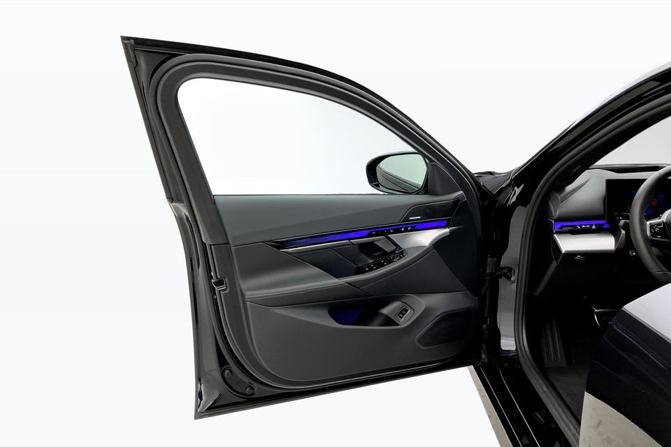 BMW i5 eDrive40 Touring Fully Charged 5d