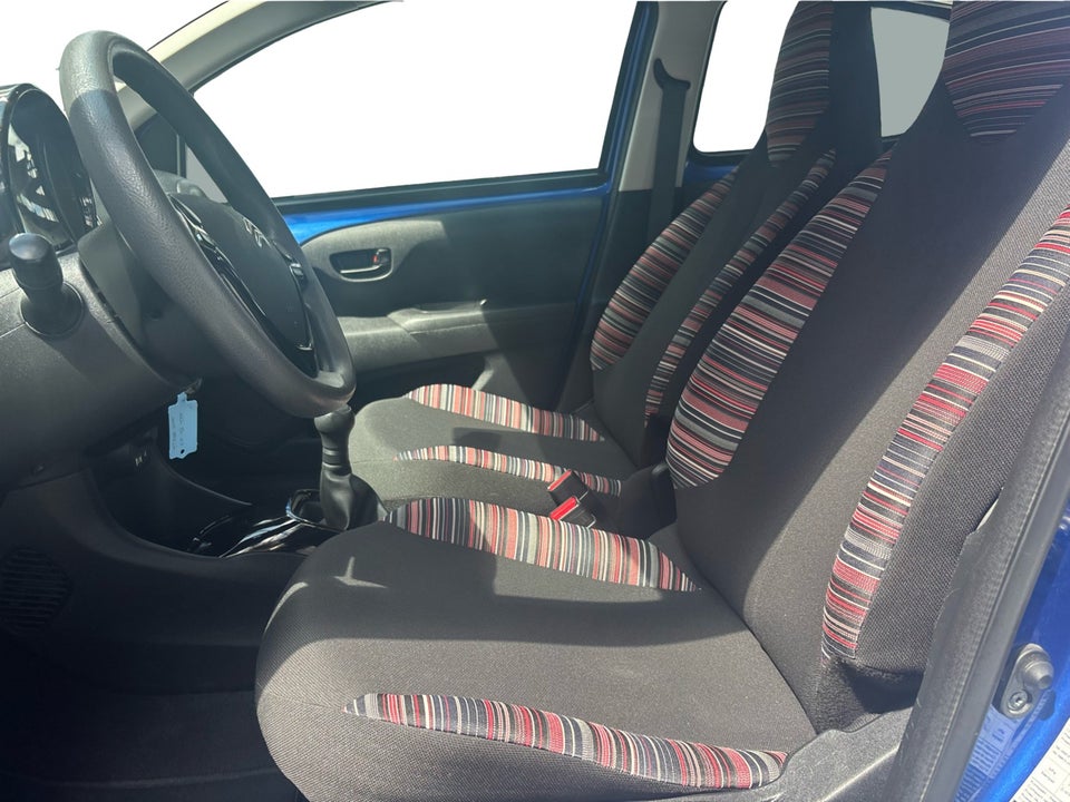 Citroën C1 1,0 VTi Shine 5d