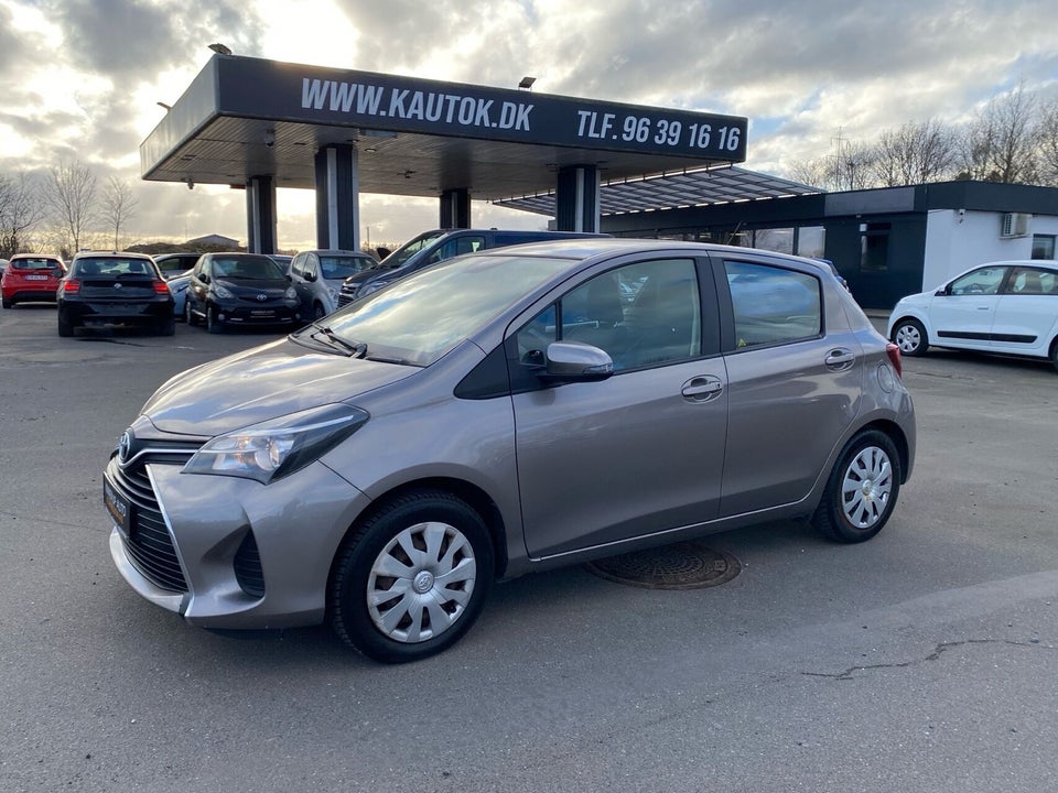 Toyota Yaris 1,3 VVT-i T2 5d