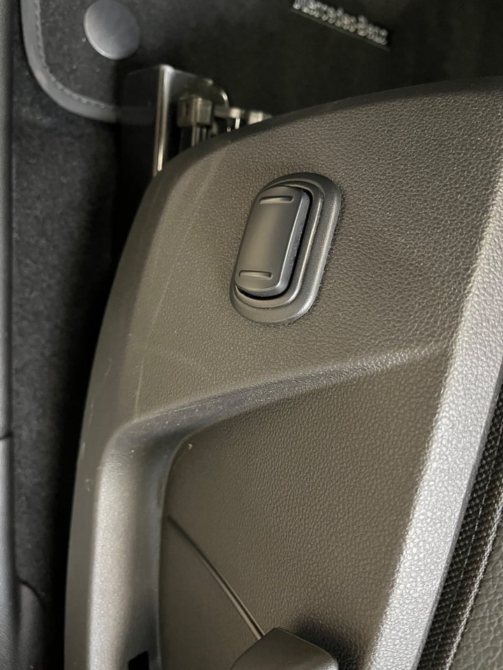 Mercedes EQT200 Premium Plus L1 5d