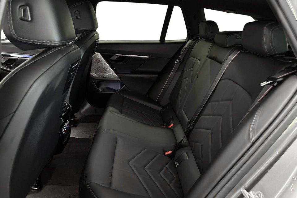 BMW i5 eDrive40 Touring Fully Charged M-Sport 5d