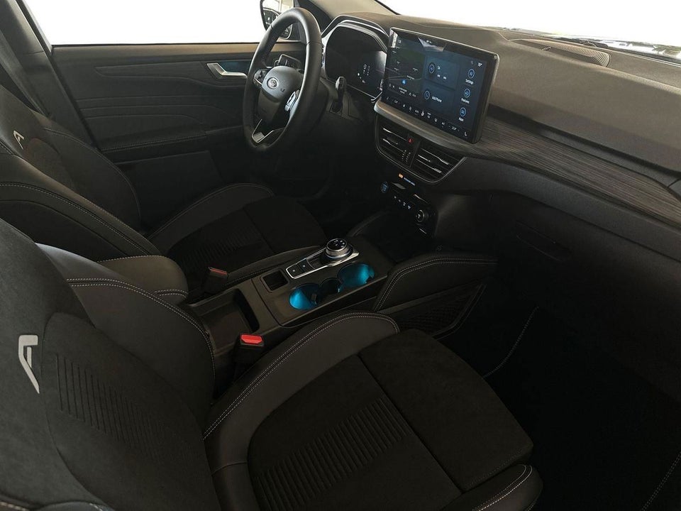 Ford Kuga 2,5 PHEV Active X CVT 5d