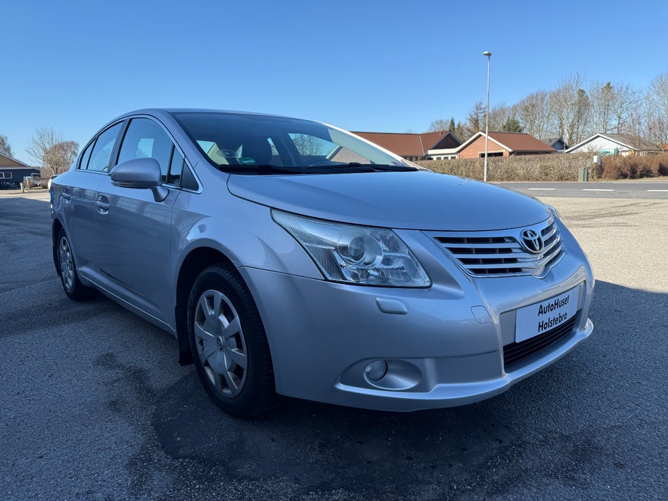 Toyota Avensis 1,8 VVT-i T3 4d