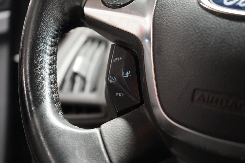 Ford Focus 1,6 TDCi 115 Titanium stc. Van 5d