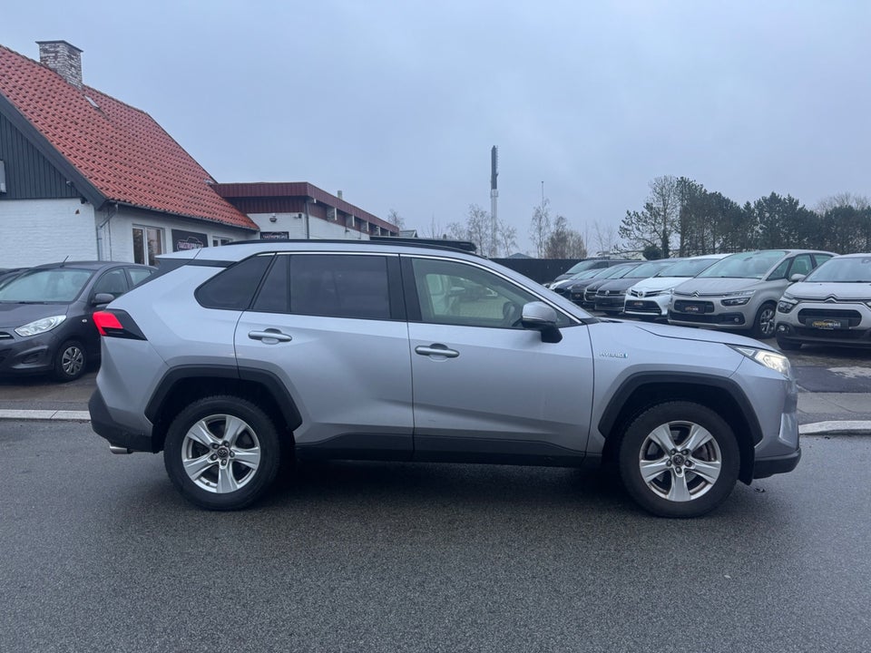 Toyota RAV4 2,5 Hybrid H3 Comfort MDS 5d