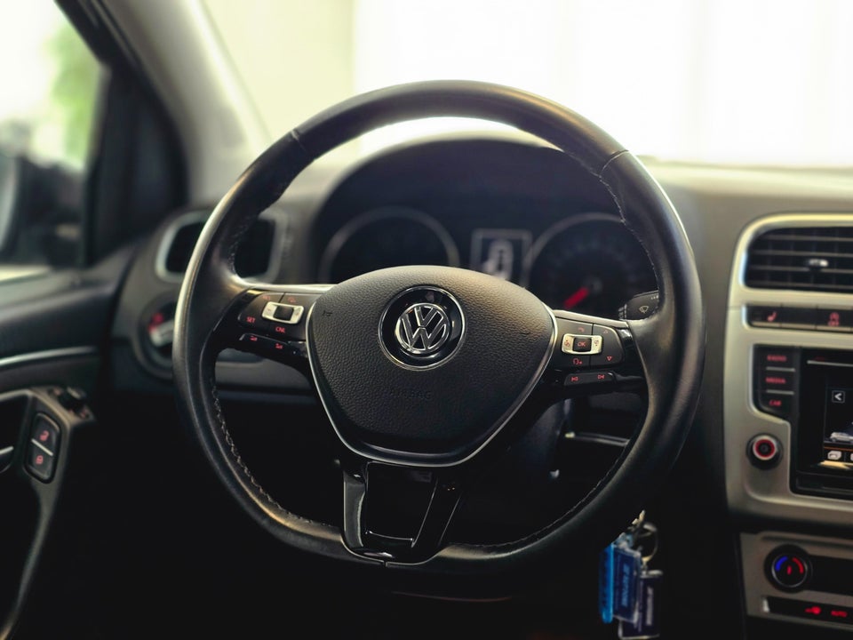 VW Polo 1,2 TSi 110 Highline DSG BMT 5d