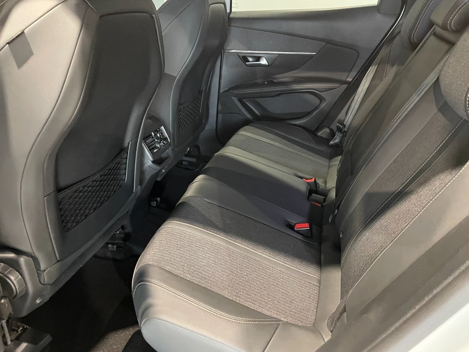 Peugeot 3008 1,5 BlueHDi 130 GT Line EAT8 5d