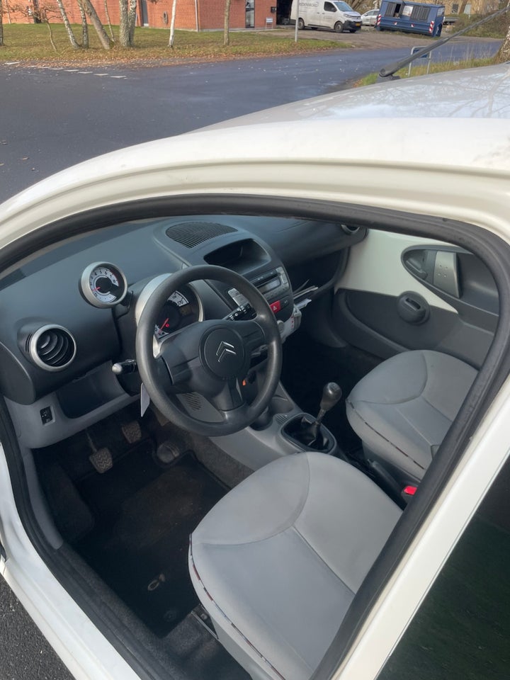 Citroën C1 1,0i Attraction 5d