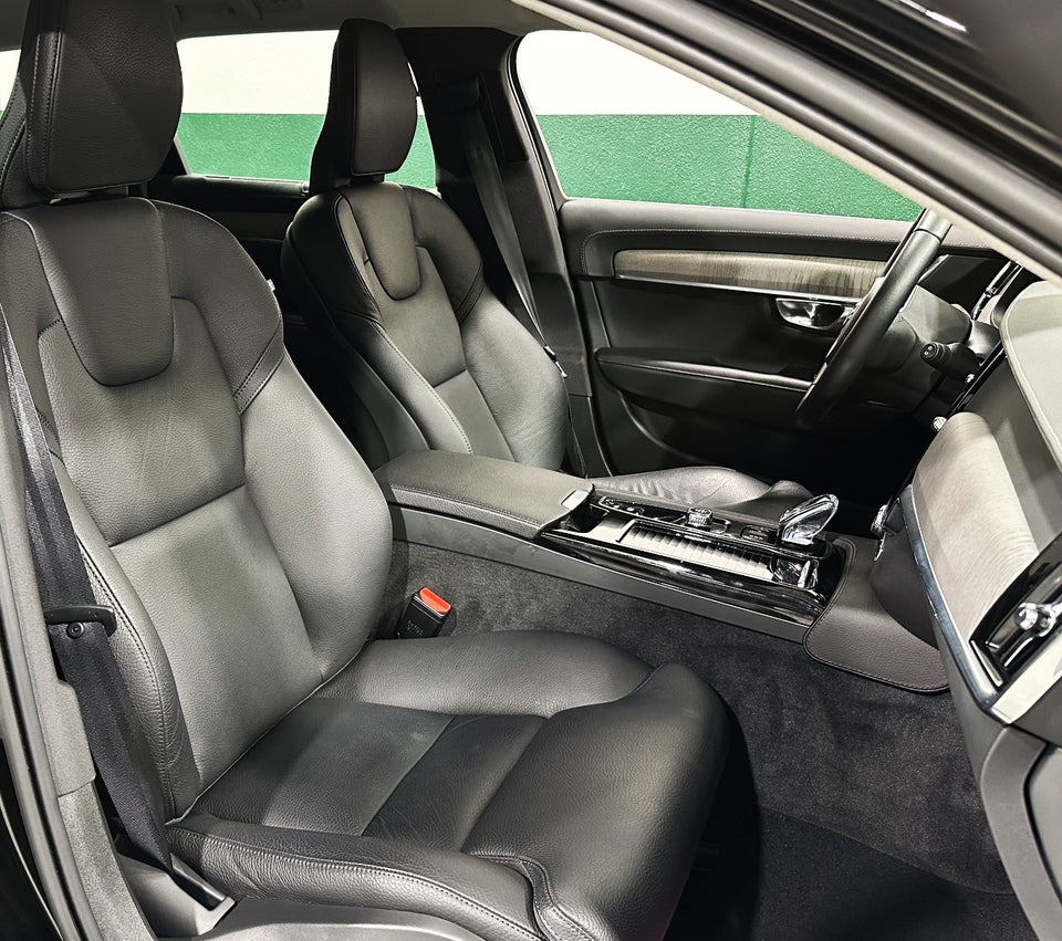 Volvo V90 2,0 T6 ReCharge Inscription aut. AWD 5d