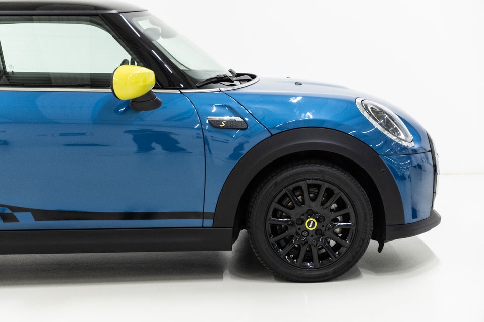 MINI Cooper SE Edition Premium Plus 3d
