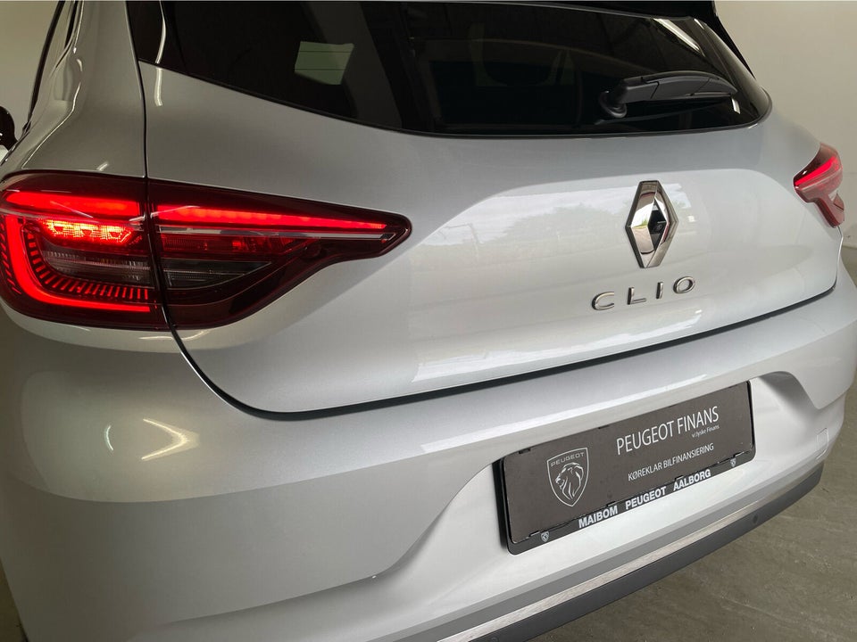 Renault Clio V 1,0 TCe 90 Techno 5d