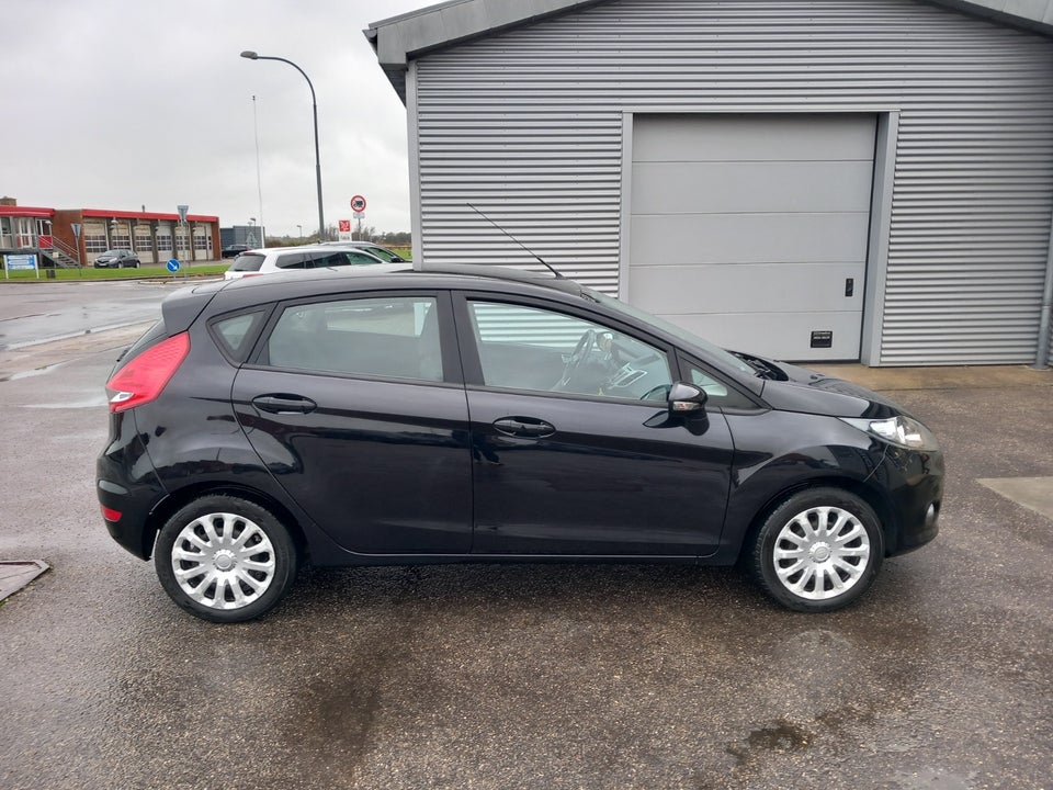 Ford Fiesta 1,0 65 Trend 5d