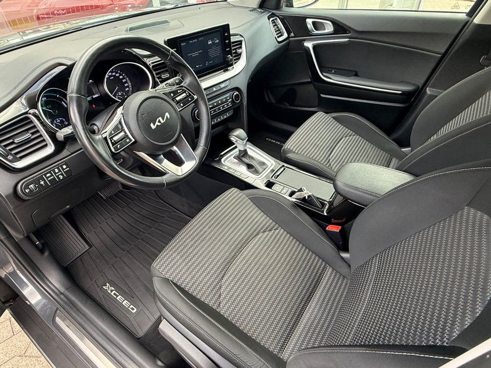 Kia XCeed 1,6 PHEV Prestige DCT 5d