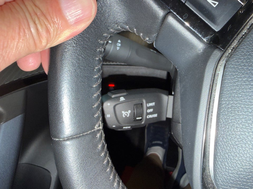 Peugeot 2008 1,2 PureTech 130 Allure 5d