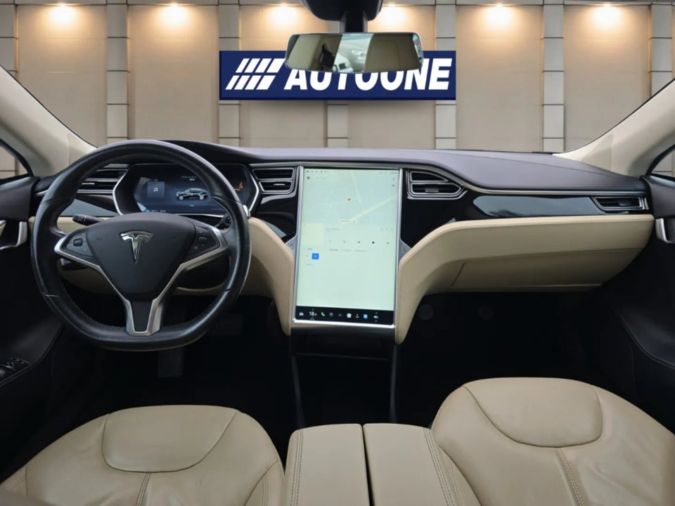 Tesla Model S 85 5d