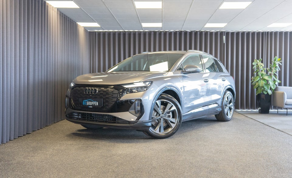 Audi Q4 e-tron 45 S-line Edition 5d