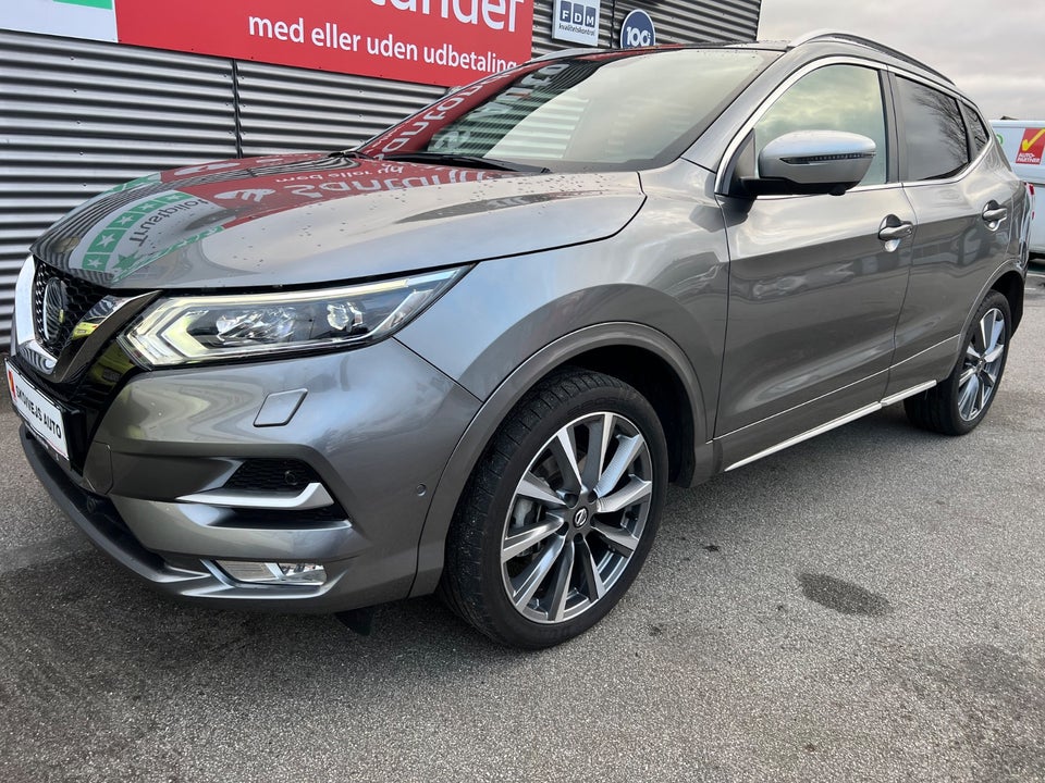 Nissan Qashqai 1,3 Dig-T 140 Tekna 5d