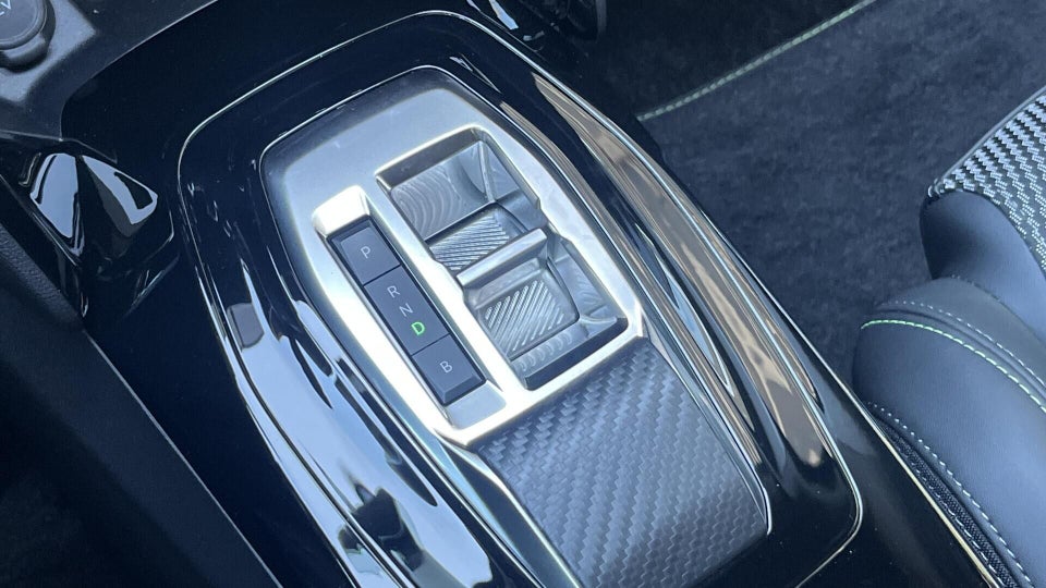 Peugeot e-2008 54 GT 5d