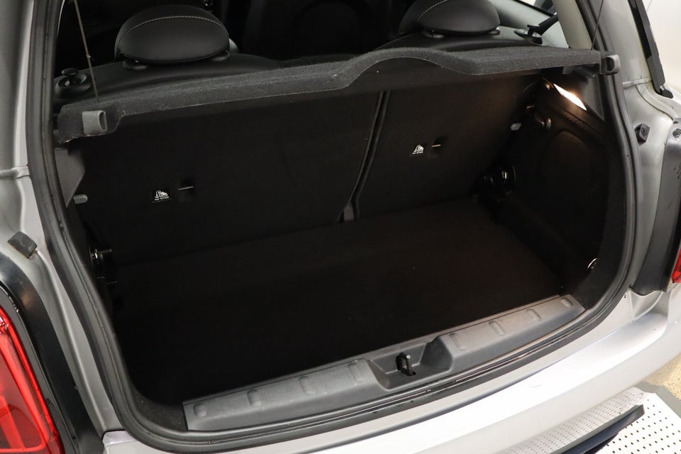 MINI Cooper SE Classic Trim 3d