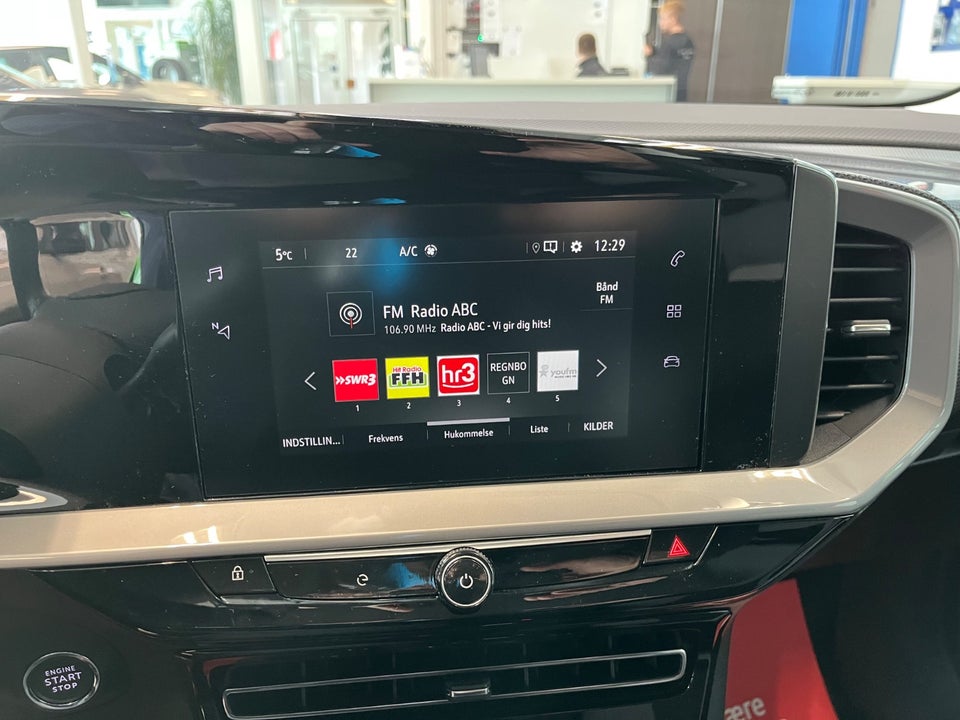 Opel Mokka-e 50 Elegance 5d