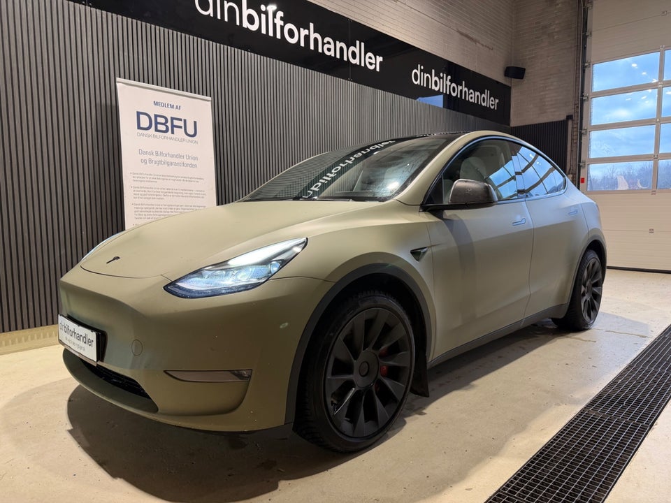 Tesla Model Y Long Range AWD 5d