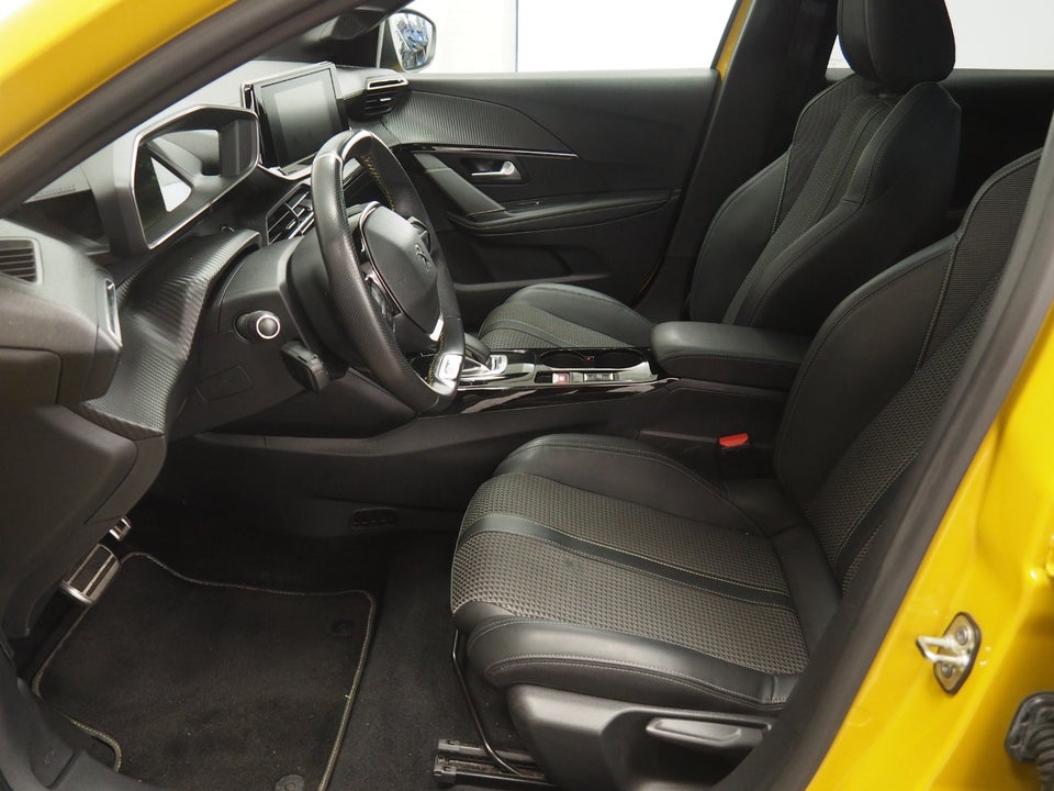 Peugeot e-208 50 GT Line 5d