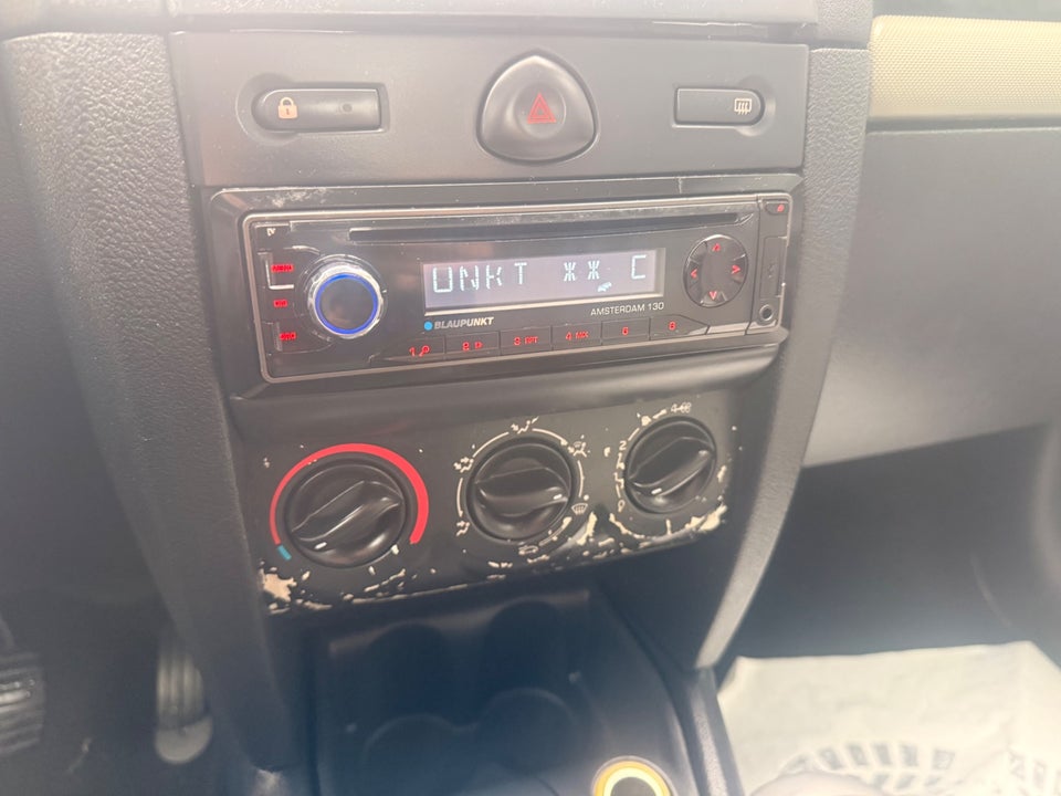 Renault Clio II 1,2 8V Basic 5d
