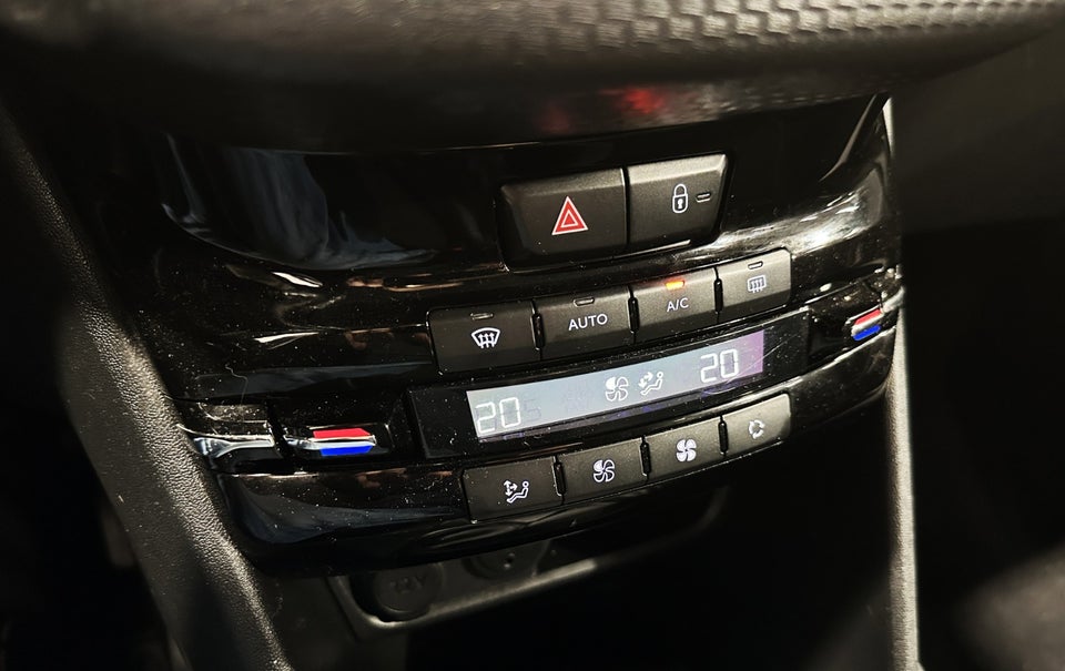 Peugeot 208 1,6 BlueHDi 100 Allure 5d