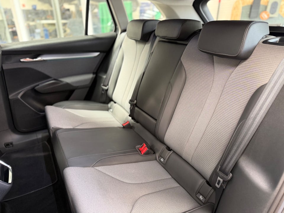 Skoda Enyaq 60 iV Loft 5d