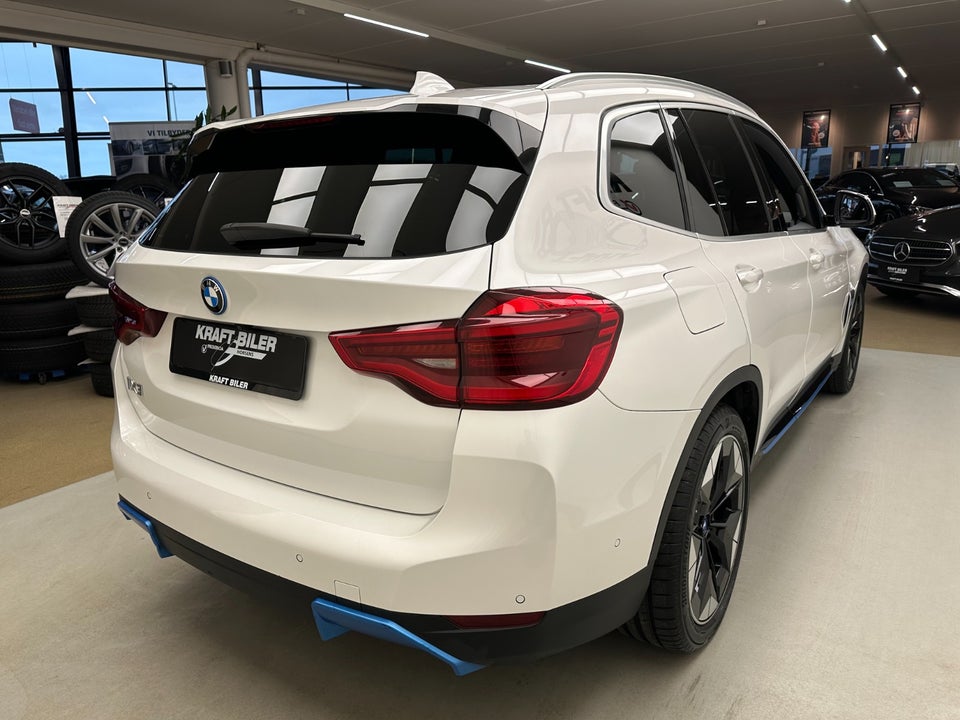 BMW iX3 Charged Impressive 5d