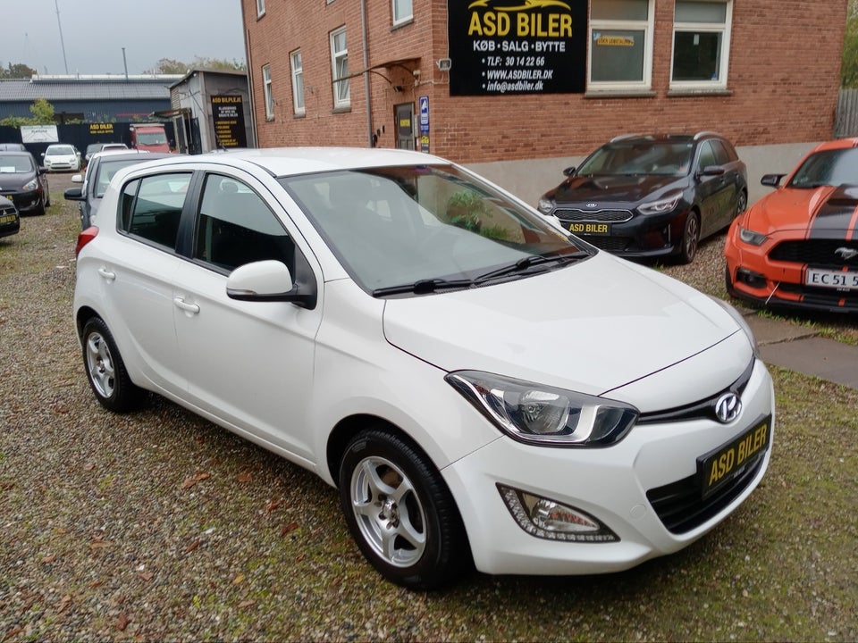 Hyundai i20 1,25 Comfort 5d