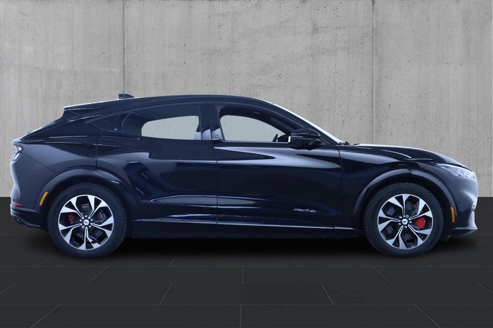 Ford Mustang Mach-E 91 Premium Extended Range AWD 5d
