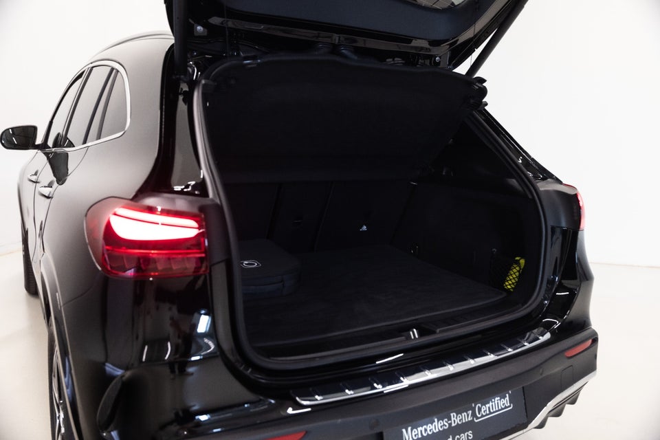 Mercedes EQA250+ AMG Premium 5d