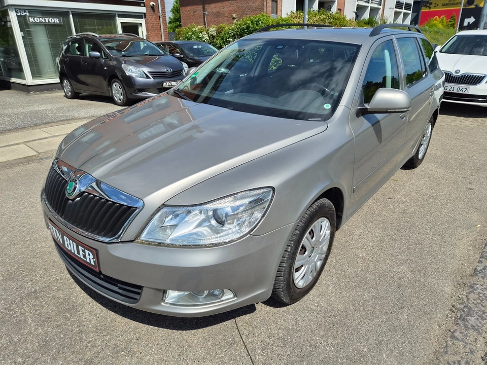 Skoda Octavia 1,4 TSi 122 Ambiente Combi GreenTec 5d