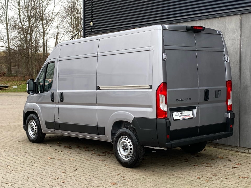 Fiat Ducato 35 Maxi 2,2 MJT 180 Kassevogn L2H2 Pro+ aut.
