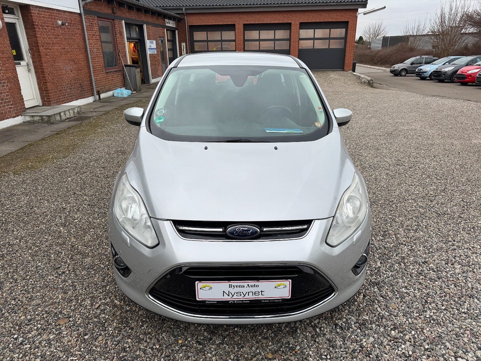 Ford C-MAX 1,0 SCTi 100 Titanium 5d